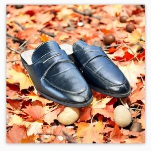 Catherine Malandrino Black Slip-On Mules